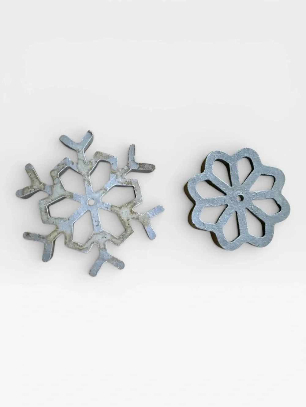 Vintage Scandinavian Rosette Iron Set